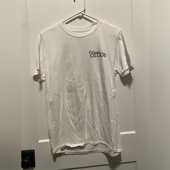 (3/$15) The Office Medium shirt NWOT - Picture 4 of 4